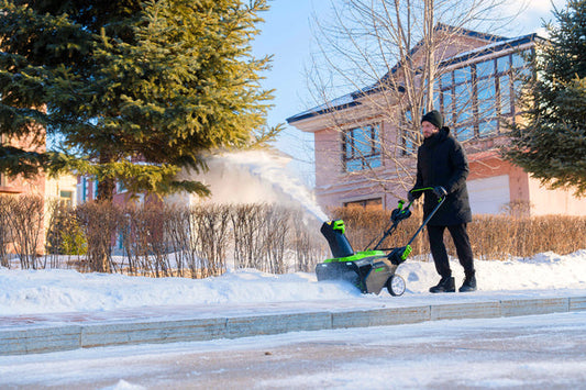 Greenworks How to Choose a Snow Blower