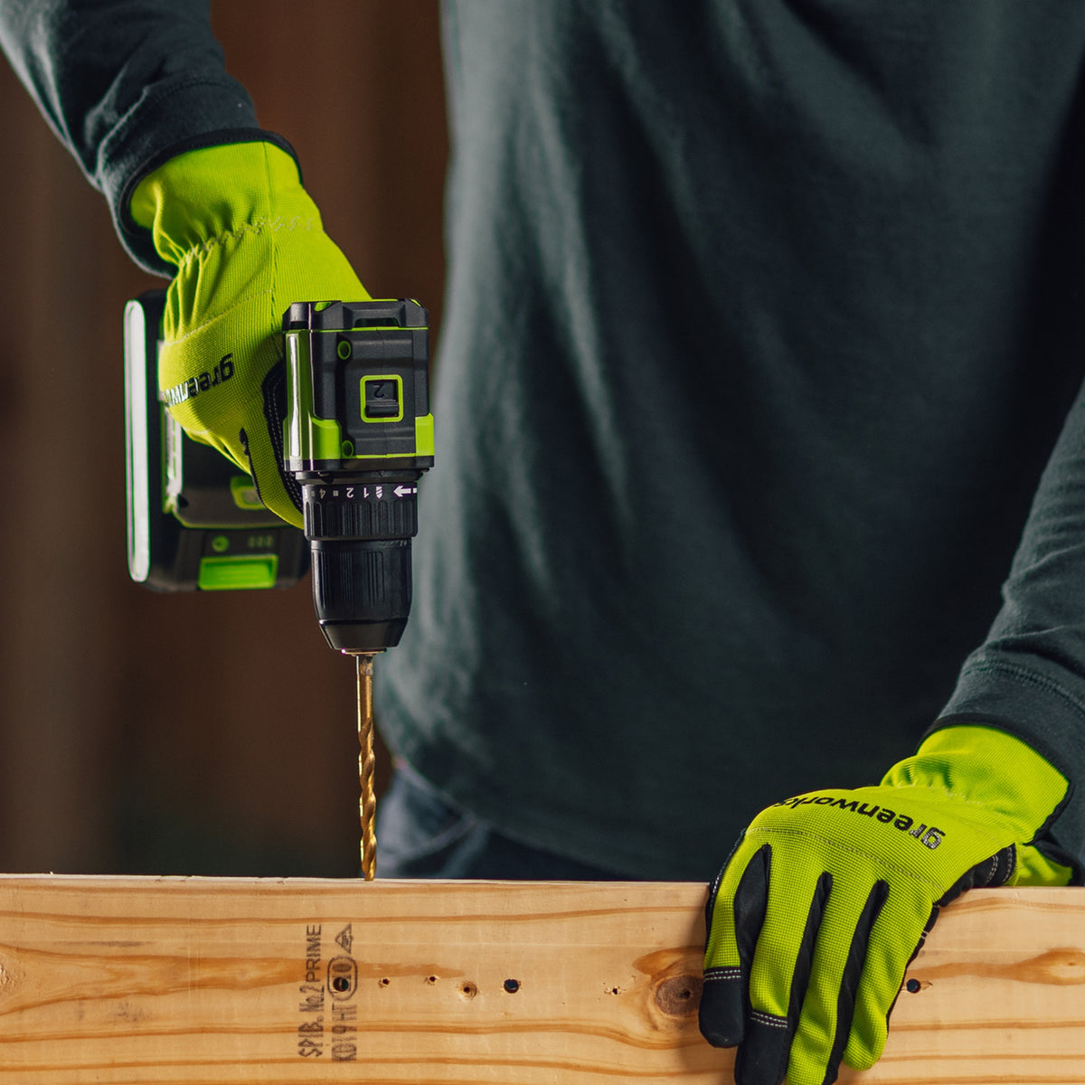 24V Cordless Battery 1/2" 400 in-lbs Drill / Driver: 2.0 Ah Batteries and Charger