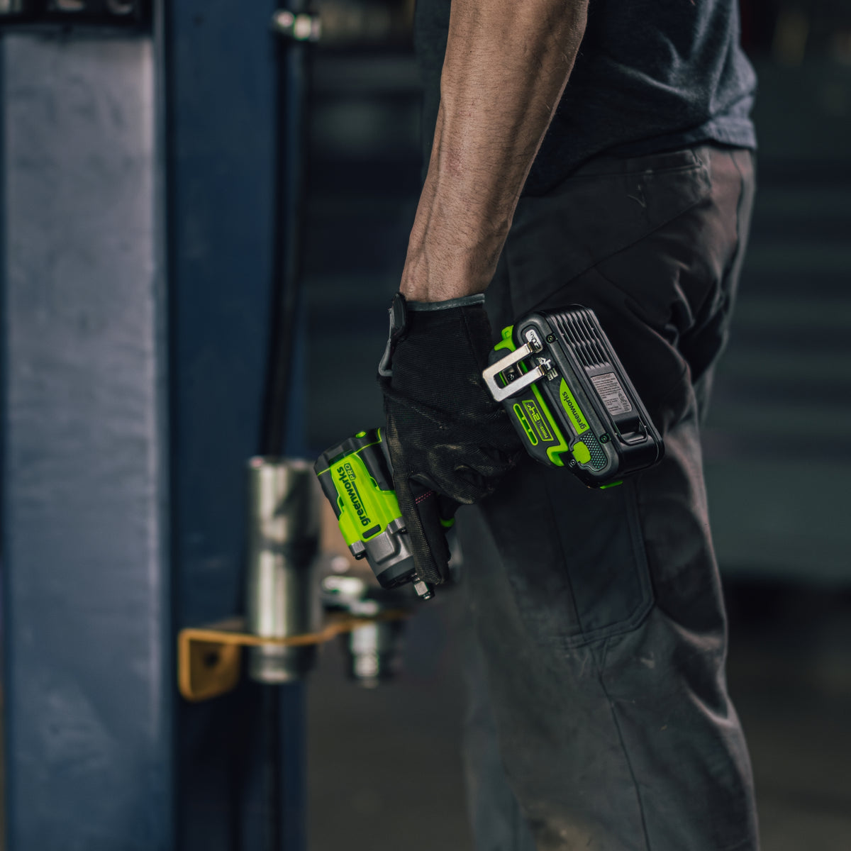 24V  5 Series 3/8"  400 ft-lbs Cordless Battery Impact Wrench (Tool Only)