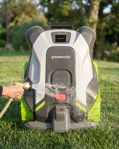 IPX6 Water Resistant