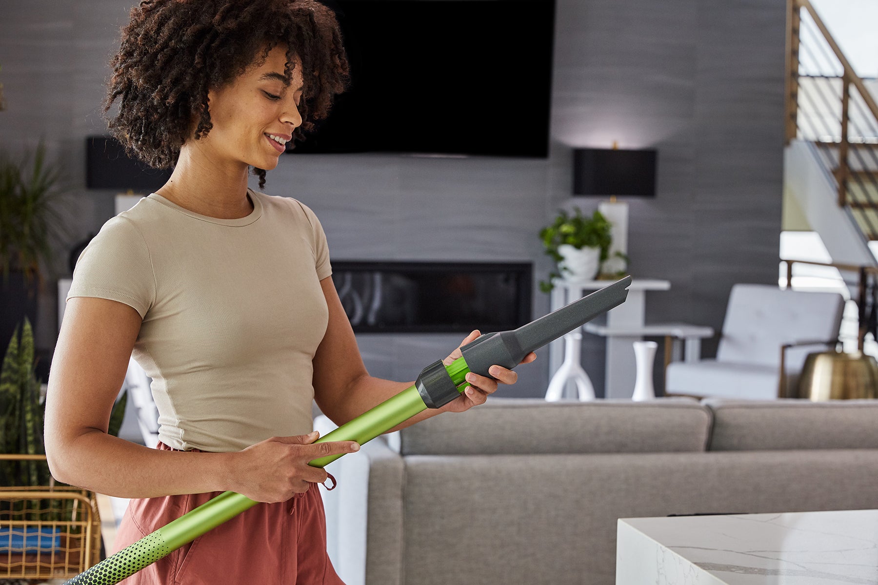 24V Cordless Green Stick Vacuum 3-in-1 Bundle w/ Two (2) 4.0Ah Batteries & Charging Stand