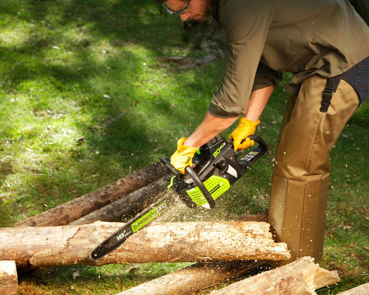 80V 18-inch Cordless Chainsaw | Greenworks Pro